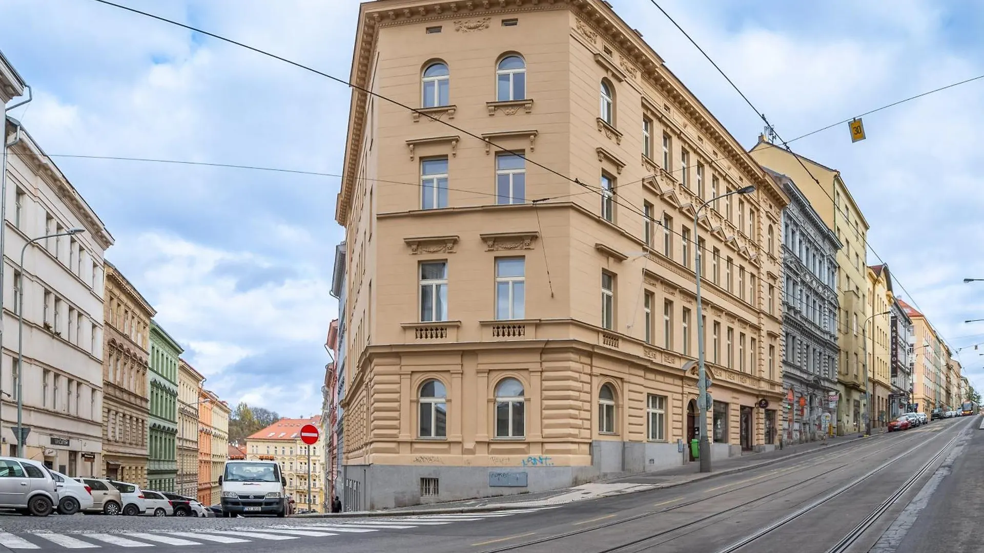 Seifertova Apartments By Willstay Prague