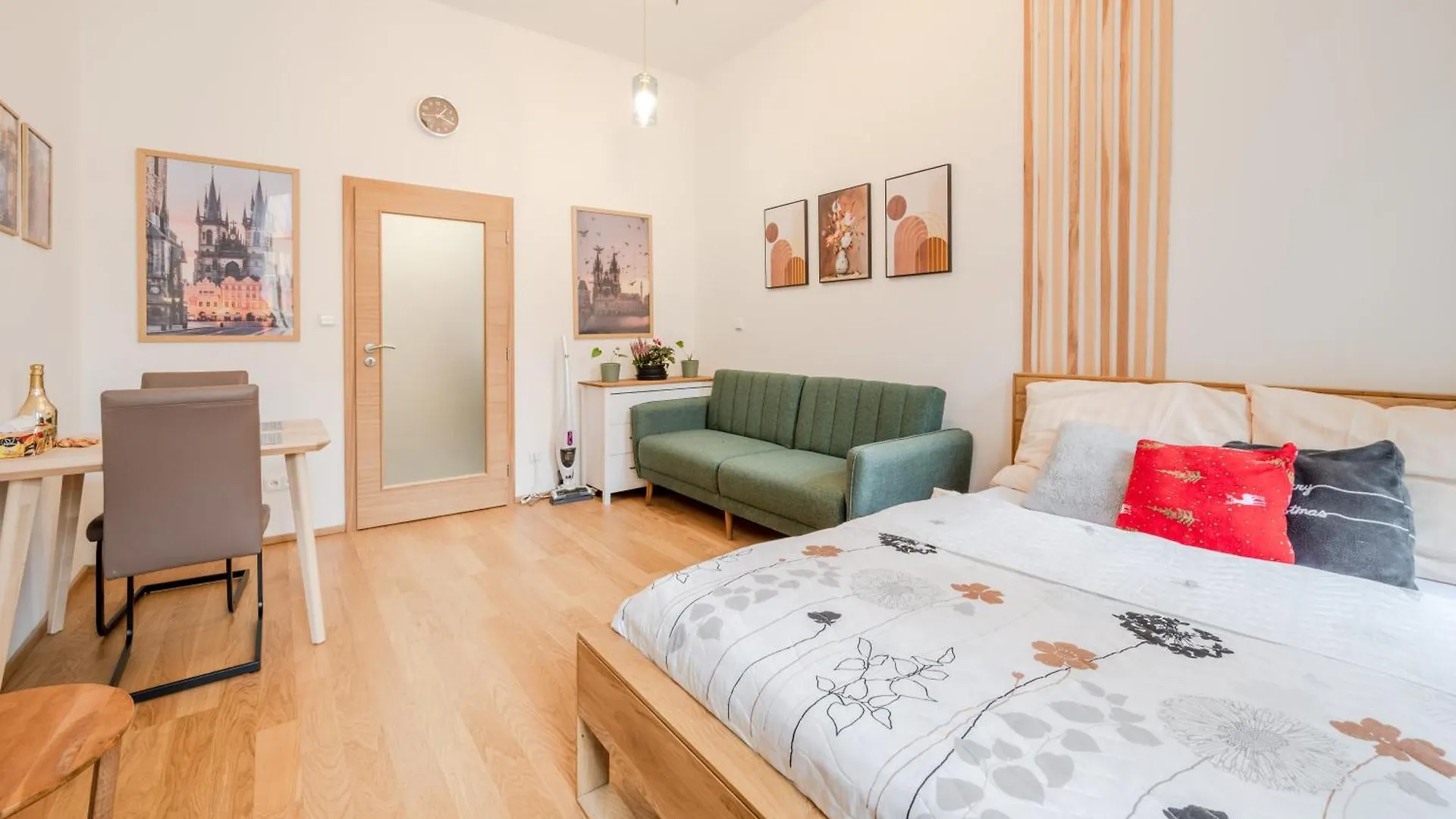 Seifertova Apartments By Willstay Prague 0*,