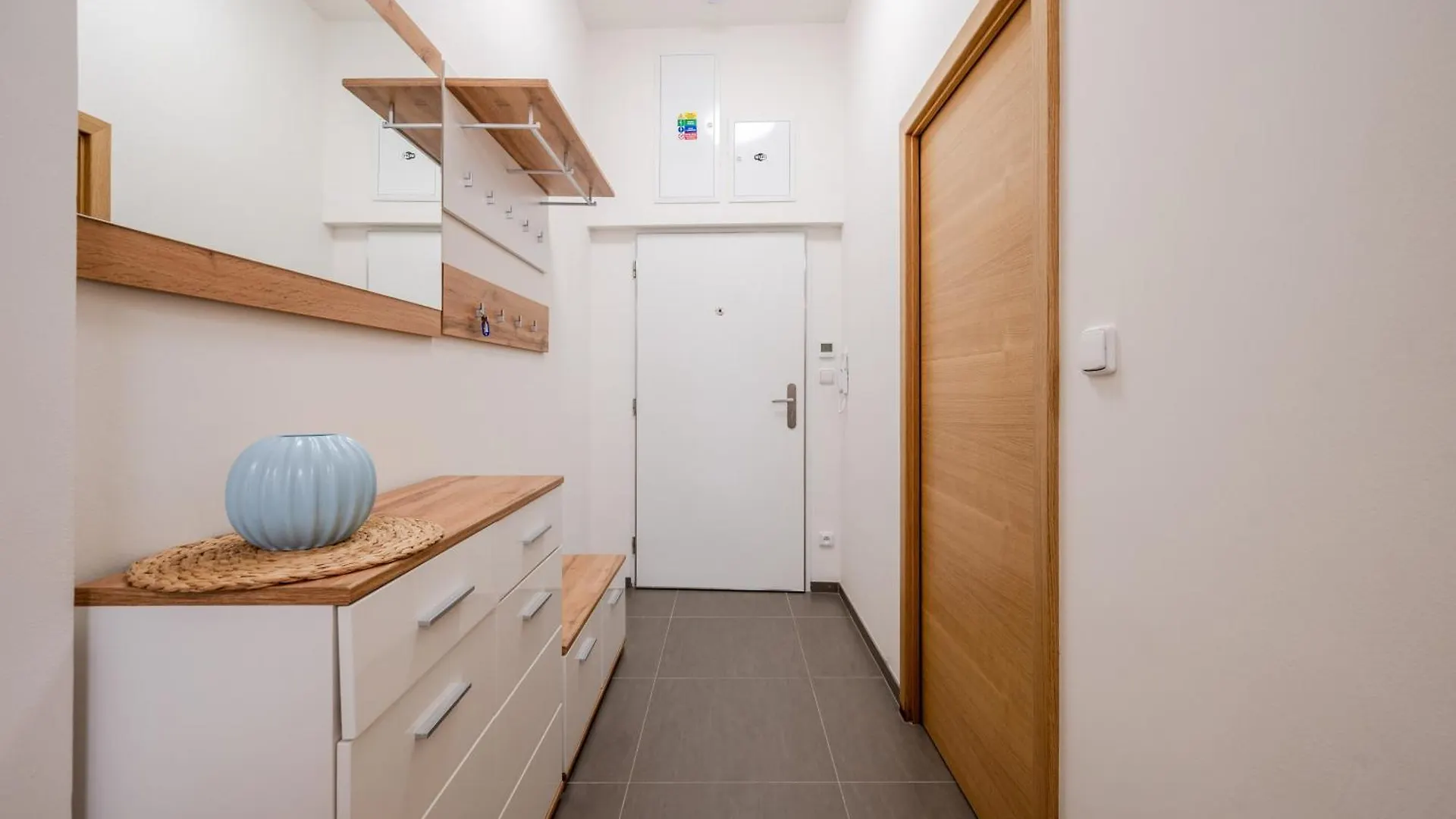 Seifertova Apartments By Willstay Prague
