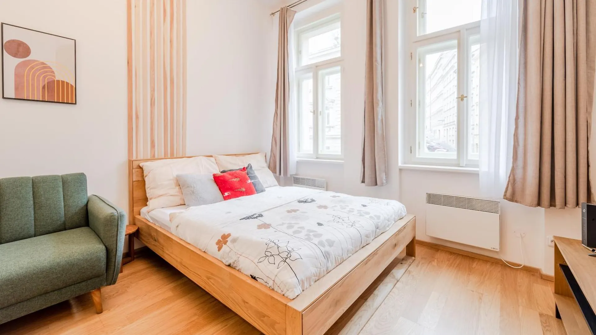 Seifertova Apartments By Willstay Прага Чехия